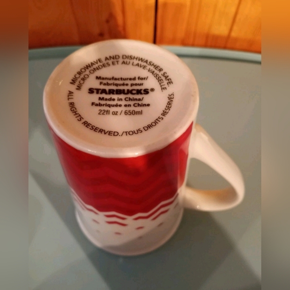 Large Starbucks Red & White Chevron  Hearts Mug Cup 22 oz - Picture 4 of 7